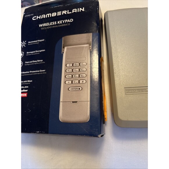 Chamberlain Garage Door Wireless Keypad 940EV-P2 (Open Box) - Picture 1 of 3